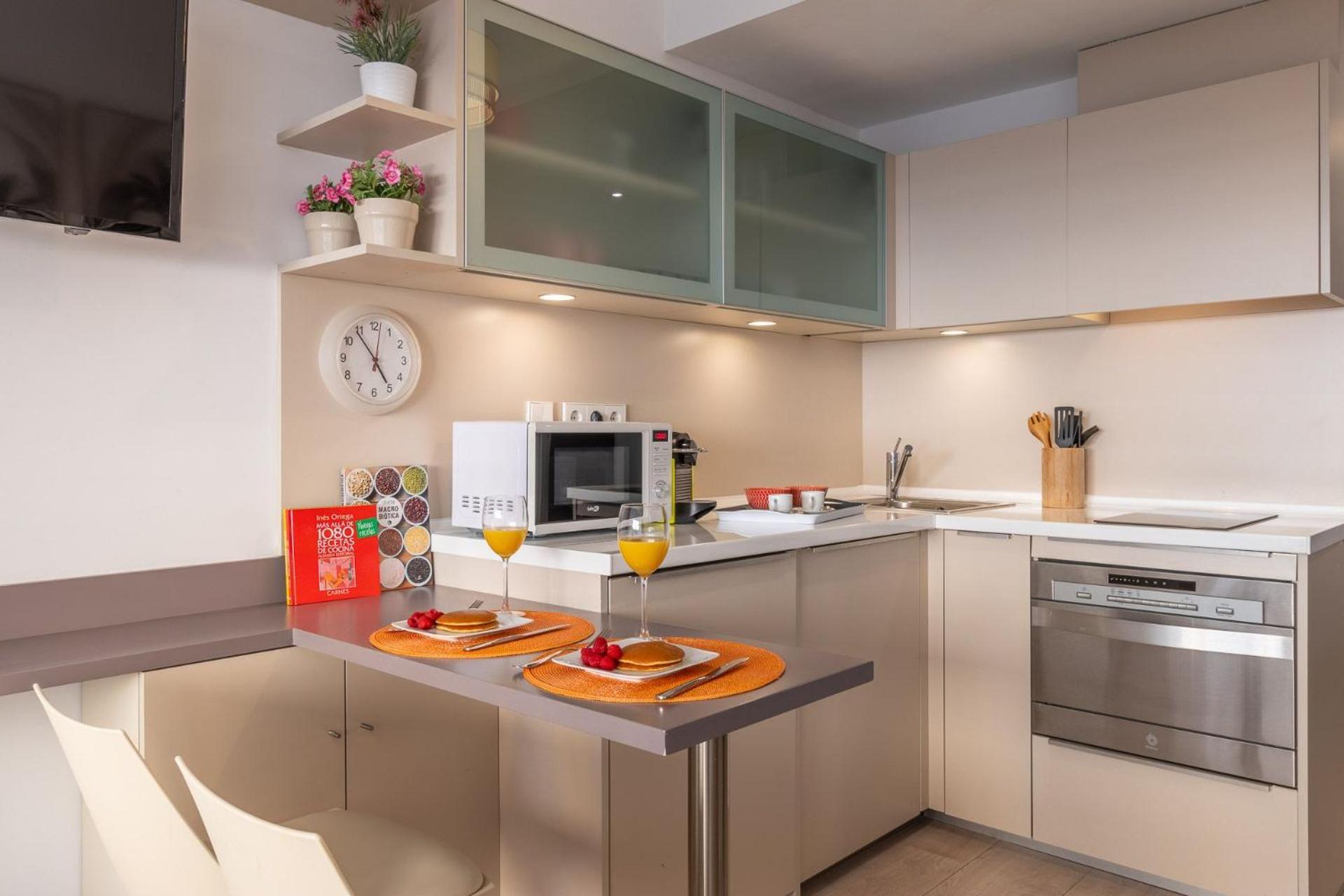 Charming Studio In Barrio Salamanca Perfect Madrid Getaway Villanueva III Exterior photo