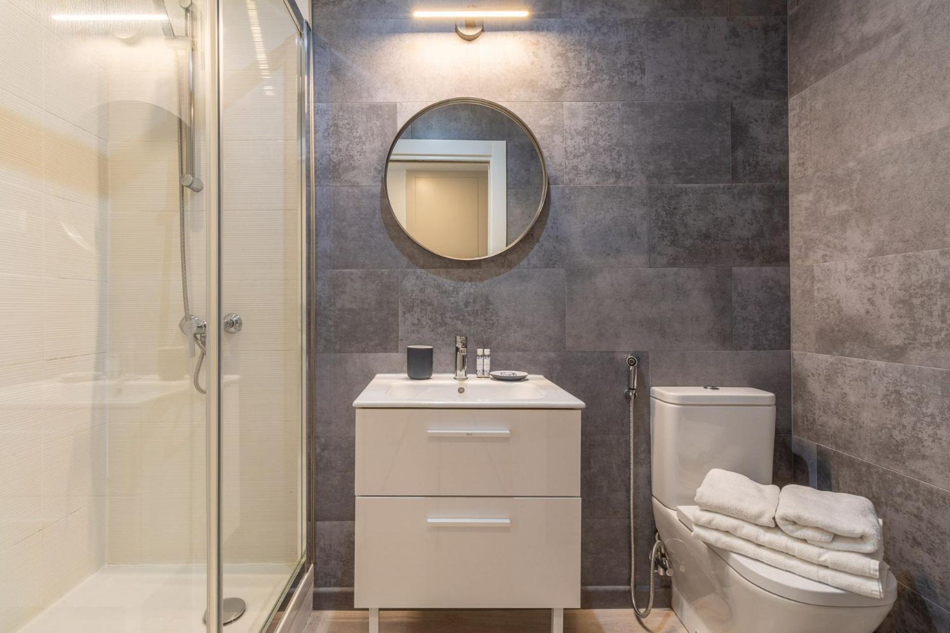 Charming Studio In Barrio Salamanca Perfect Madrid Getaway Villanueva III Exterior photo
